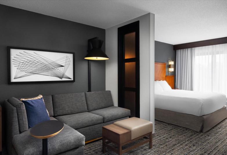 Hyatt Place Atlanta Airport South Экстерьер фото
