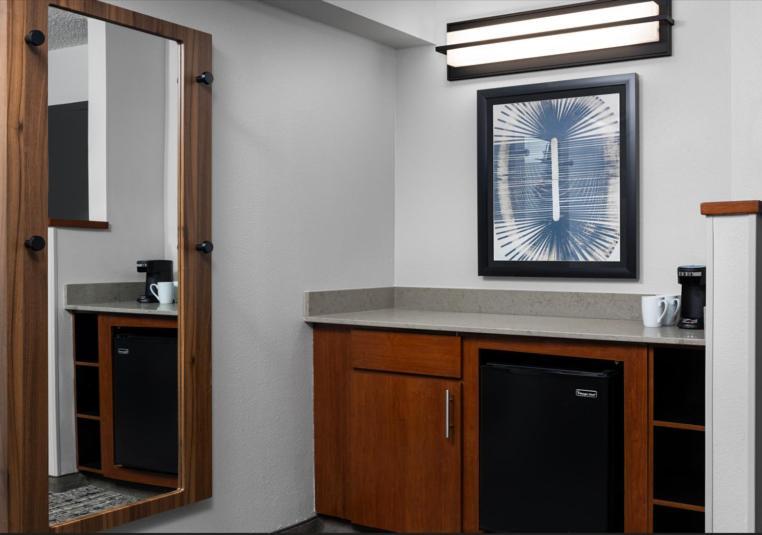 Hyatt Place Atlanta Airport South Экстерьер фото