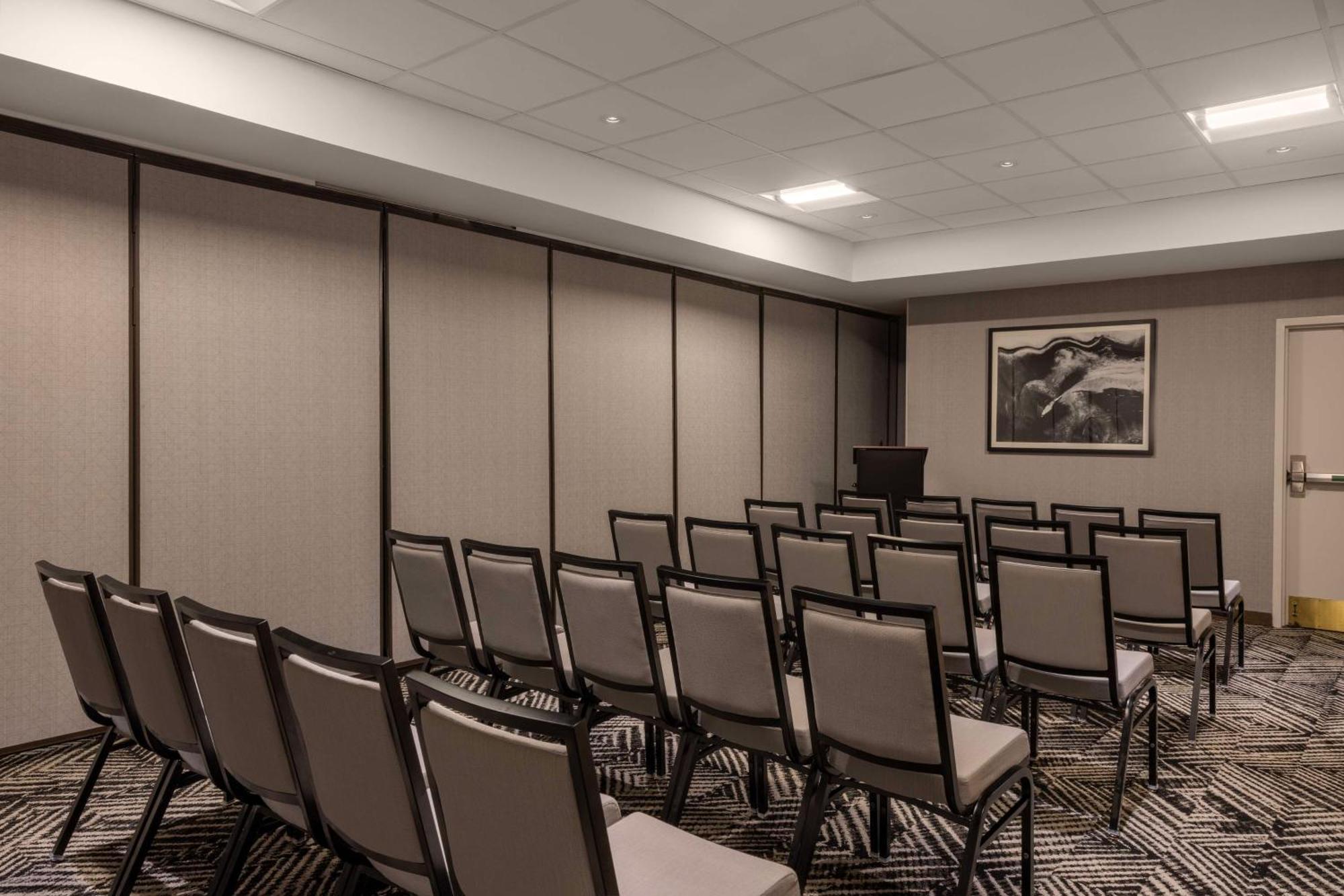 Hyatt Place Atlanta Airport South Экстерьер фото